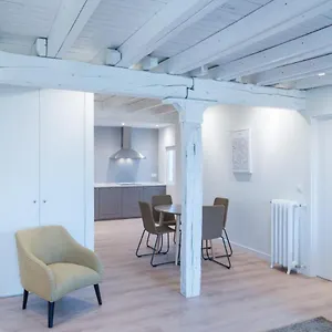  Apartment Urban