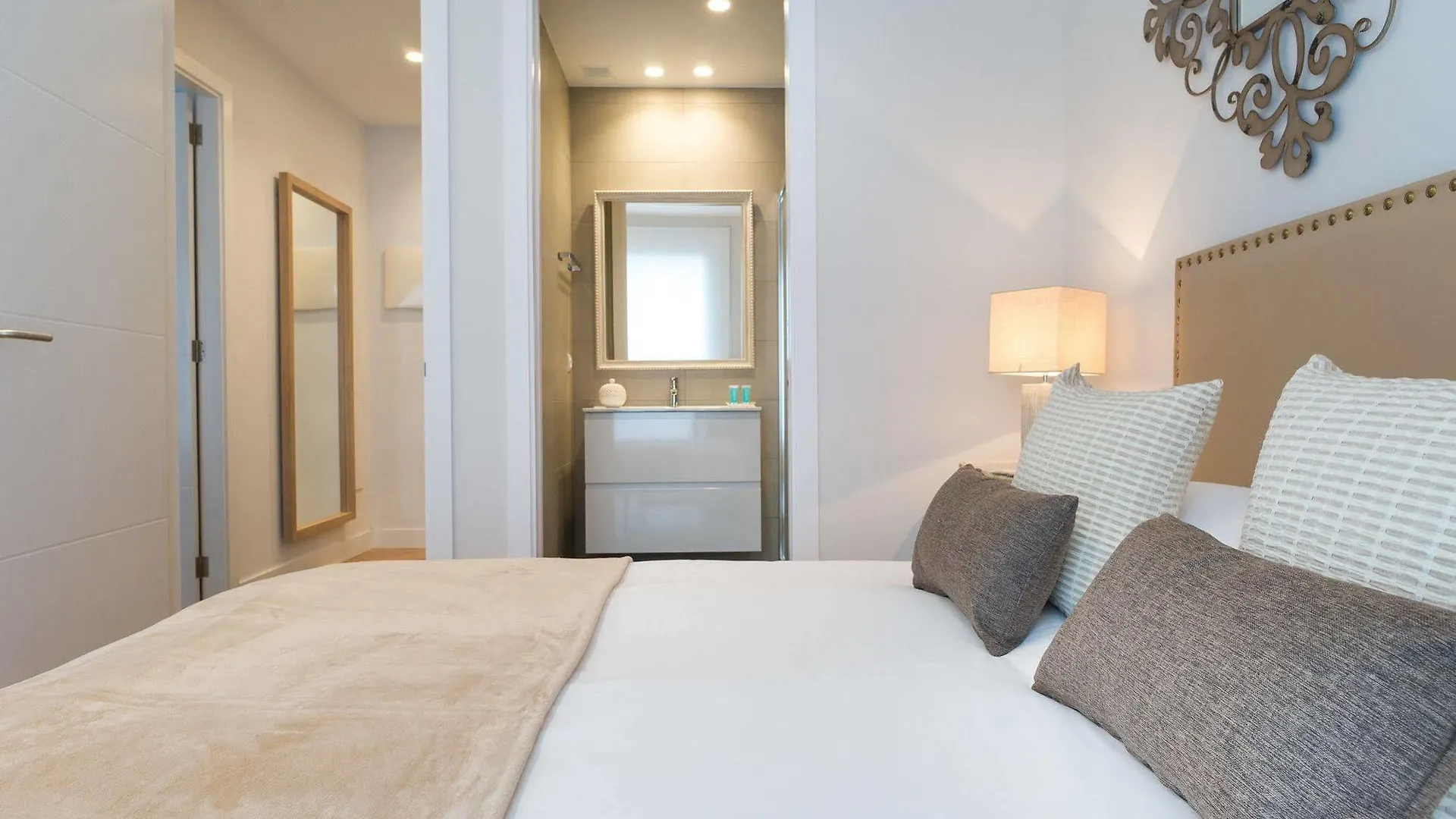 Garibay Boulevard - Ib. Apartments San Sebastian Spain